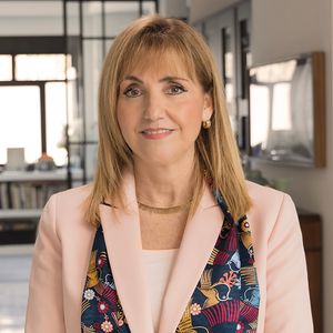 GLORIA GUEVARA